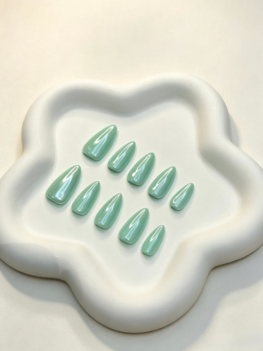 Mint Mirror Shimmer Press‑On Nails